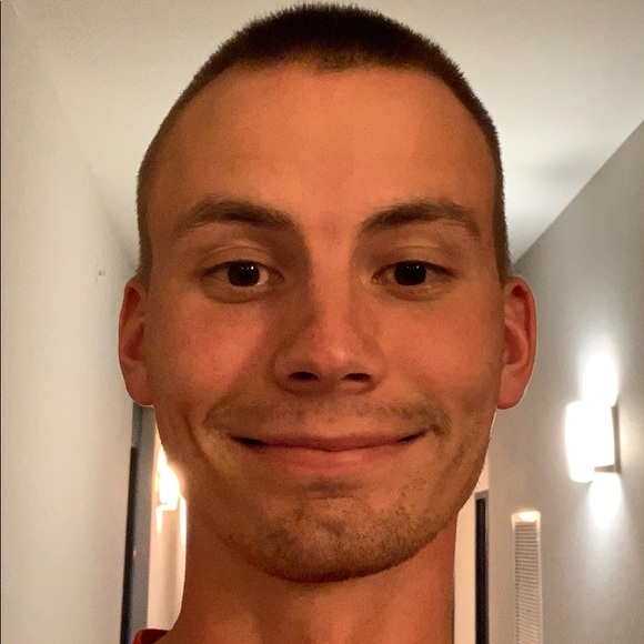 Meet your Posher, Kyle - Picture 1 of 1